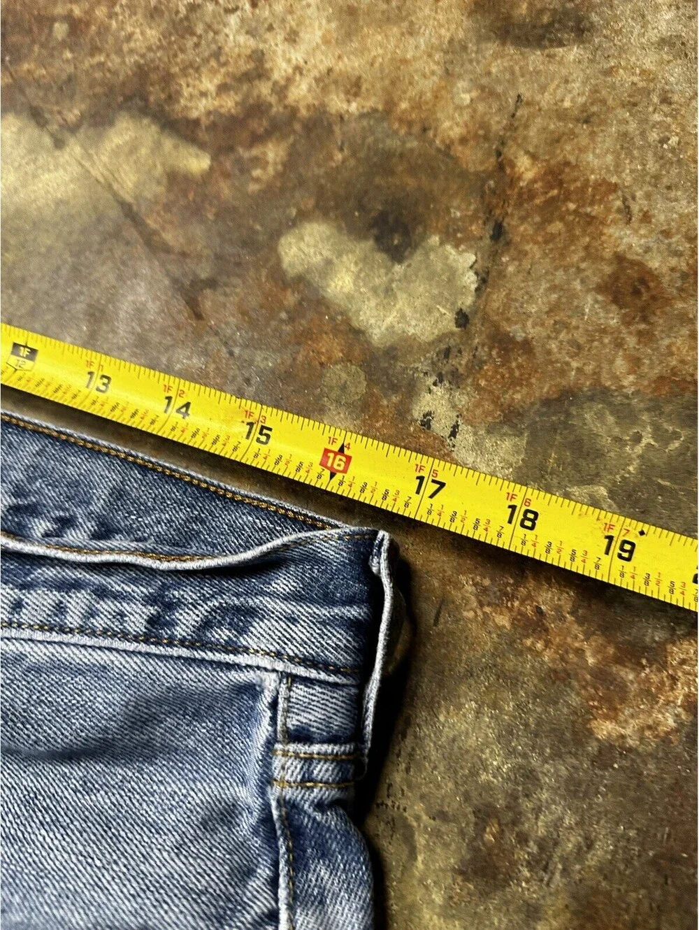 Vintage Levis 501 Jeans Mens 34x30 Blue Button Fly Made In USA Denim 90s
